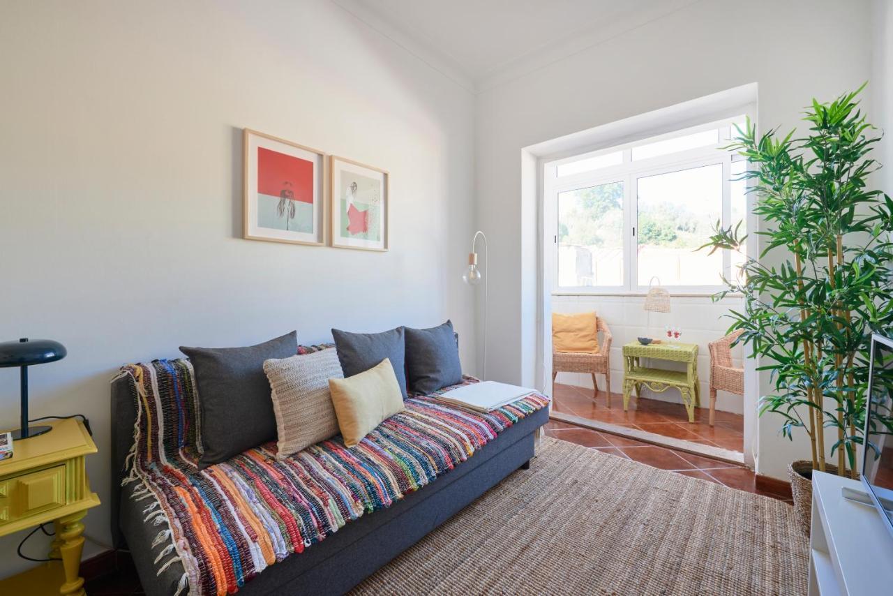 Central & Sunny 2Br Apt Near Beach, By Timecooler سيتوبال المظهر الخارجي الصورة